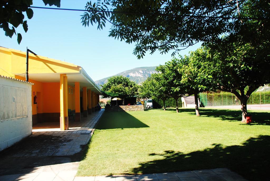 Camping Organya Hotel Esterno foto